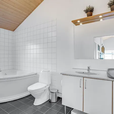 3 Bedroom Stunning In Holiday home *