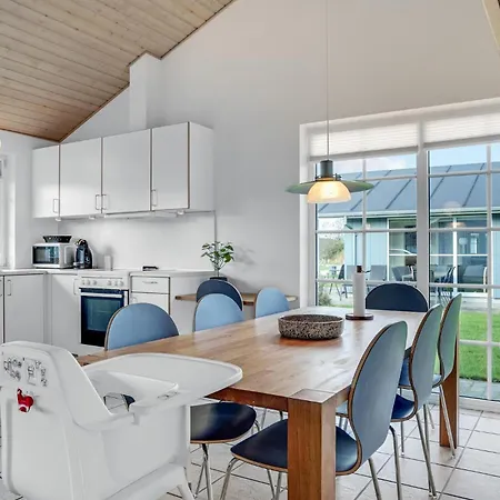 3 Bedroom Stunning In Holiday home Norre Nebel